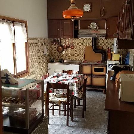 Casa Vacanze da Oscar Villa Triora Esterno foto